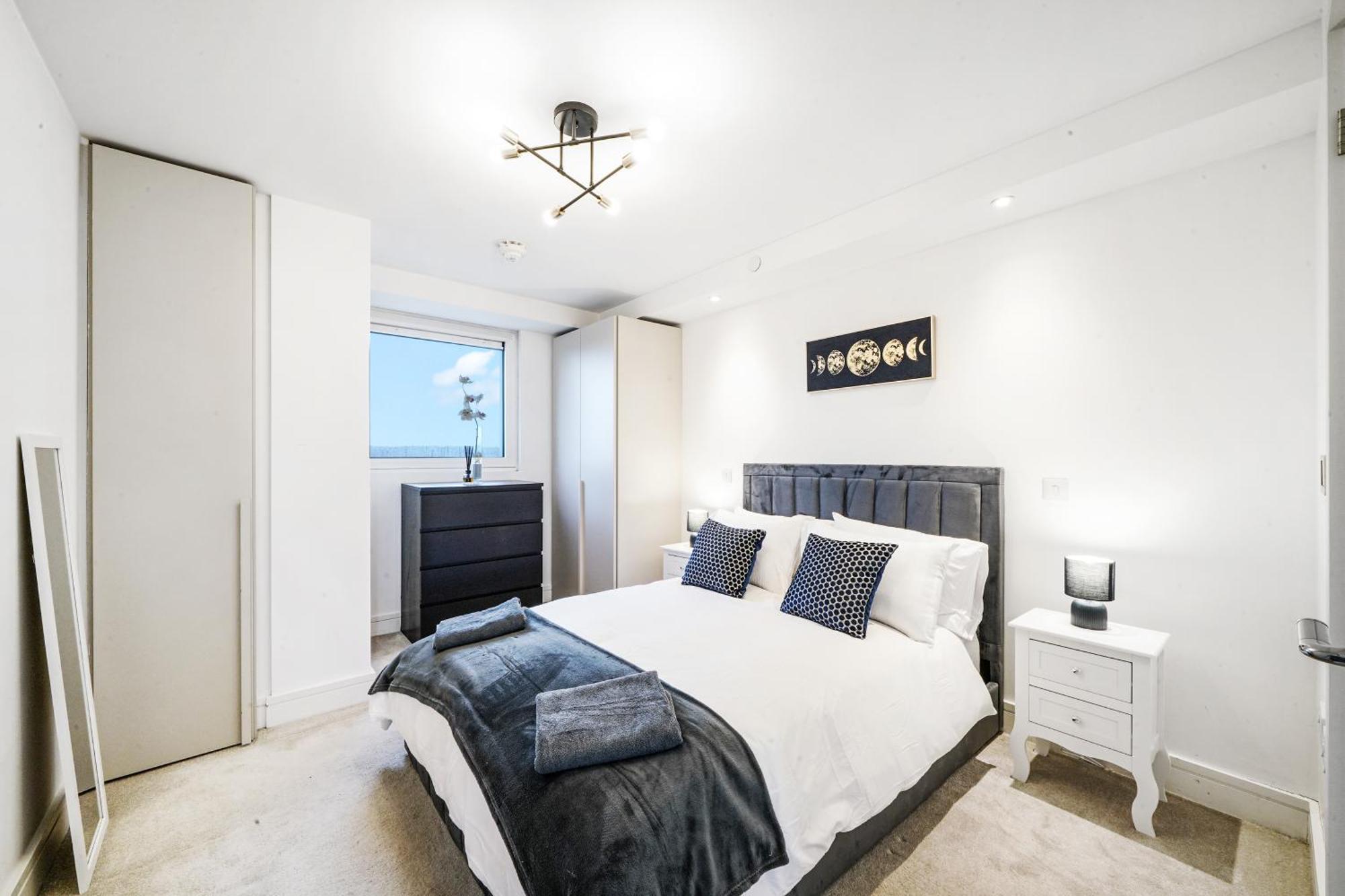 Edgware Luxury Apartment With Stunning Views On 10Th Floor מראה חיצוני תמונה
